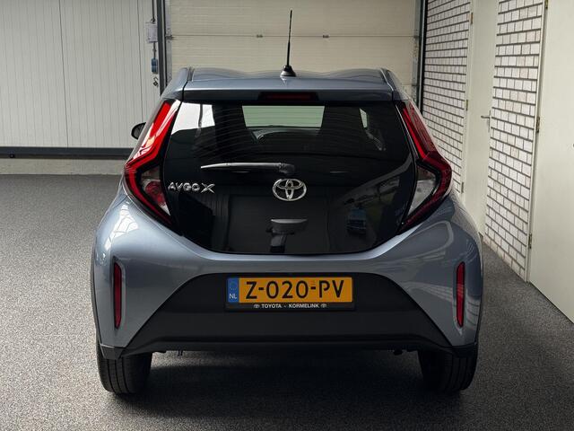 Toyota AYGO X 1.0 VVT-i MT Play