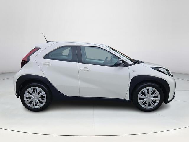Toyota AYGO X 1.0 VVT-i S-CVT Play