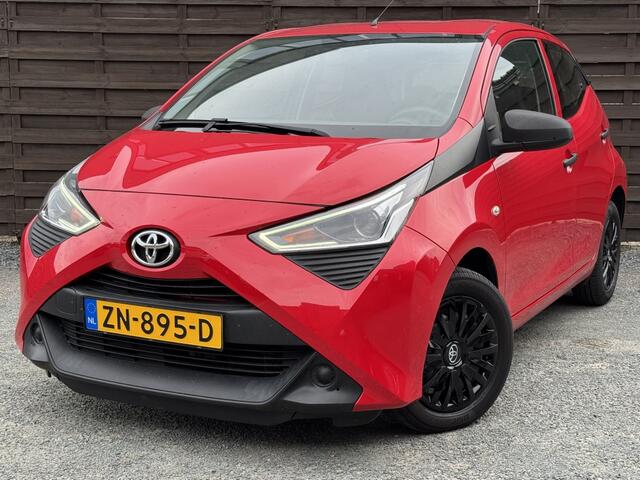 Toyota AYGO 1.0 VVT-i x-fun / Airco / Bluetooth / EL-ramen / NL