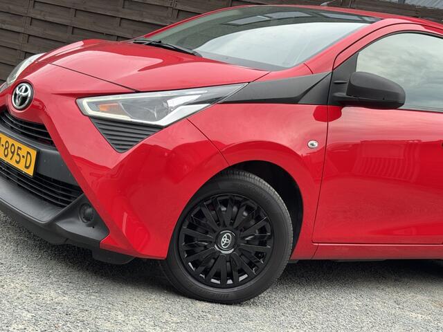 Toyota AYGO 1.0 VVT-i x-fun / Airco / Bluetooth / EL-ramen / NL