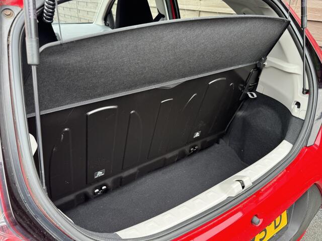 Toyota AYGO 1.0 VVT-i x-fun / Airco / Bluetooth / EL-ramen / NL