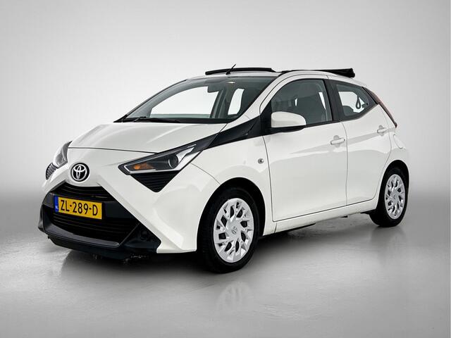 Toyota AYGO 1.0 VVT-i x-play | Cabrio-dak | Airco | Camera |