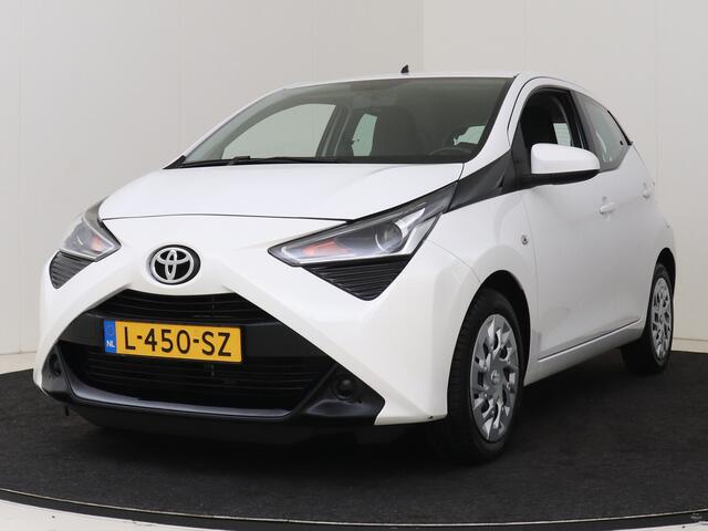 Toyota AYGO 1.0 VVT-i x-play | Airco | Camera |