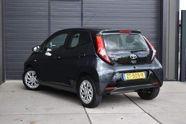 Toyota AYGO 1.0 VVT-i x-play limited | CAMERA | AIRCO | APPLECARPLAY/ANDROIDAUTO