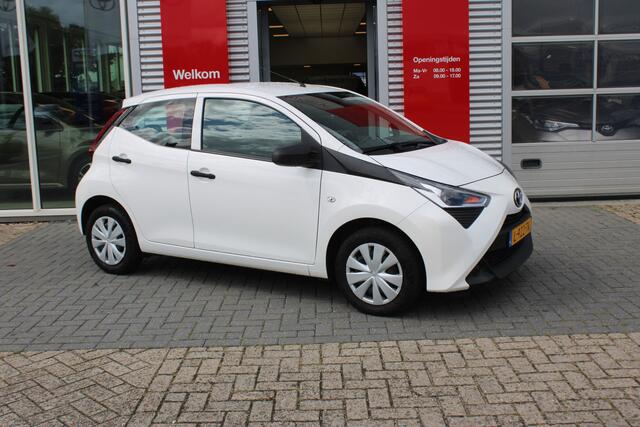 Toyota AYGO 1.0 VVT-i x-fun