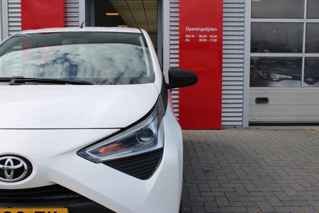Toyota AYGO 1.0 VVT-i x-fun