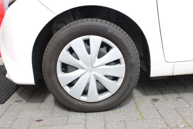 Toyota AYGO 1.0 VVT-i x-fun