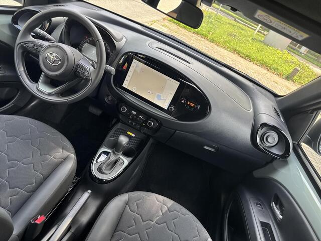 Toyota AYGO X 1.0 VVT-i S-CVT Premium | 06-10141018 Voor meer informatie