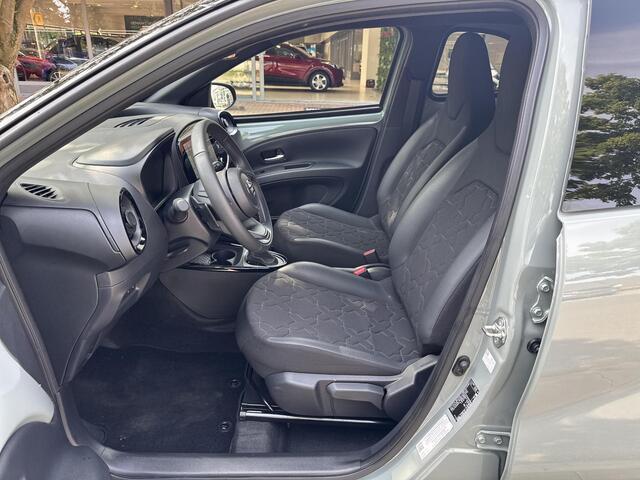 Toyota AYGO X 1.0 VVT-i S-CVT Premium | 06-10141018 Voor meer informatie