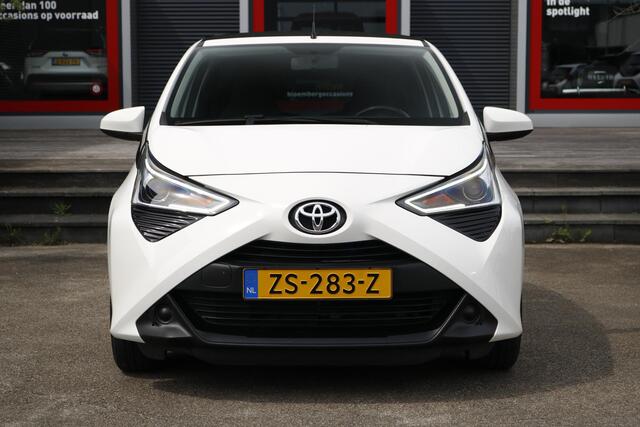 Toyota AYGO 1.0 VVT-i x-play Cabrio Dak