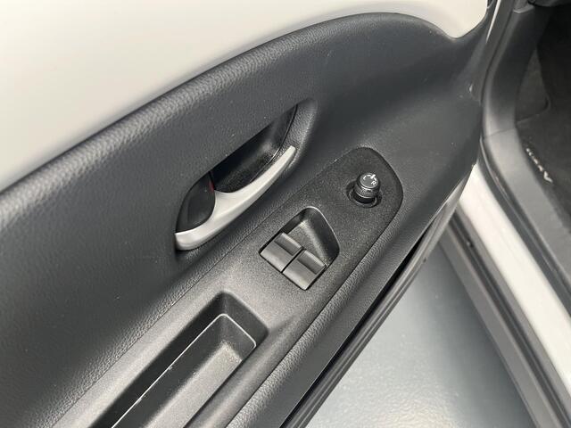 Toyota AYGO X 1.0 VVT-i S-CVT first