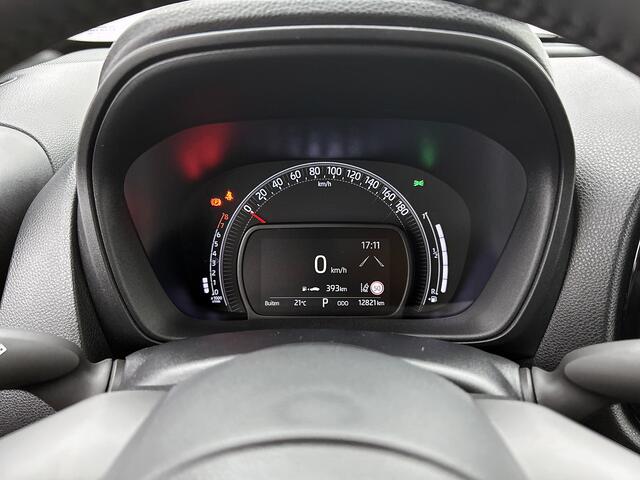 Toyota AYGO X 1.0 VVT-i S-CVT Play
