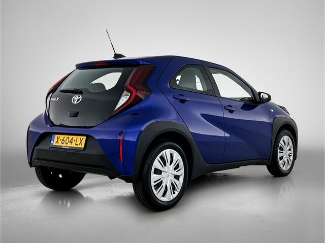 Toyota AYGO X 1.0 VVT-i S-CVT Play | 1e Eigenaar | BTW'er | Dealer Onderhouden |