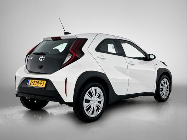 Toyota AYGO X 1.0 VVT-i MT Play
