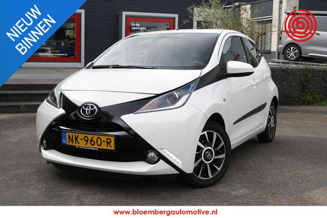 Toyota AYGO 1.0 VVT-i x-sport