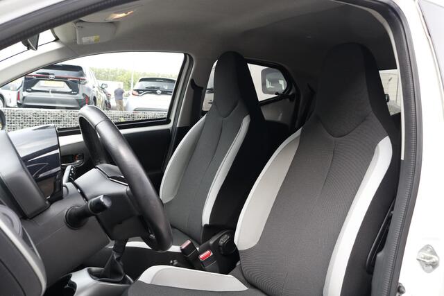 Toyota AYGO 1.0 VVT-i x-sport