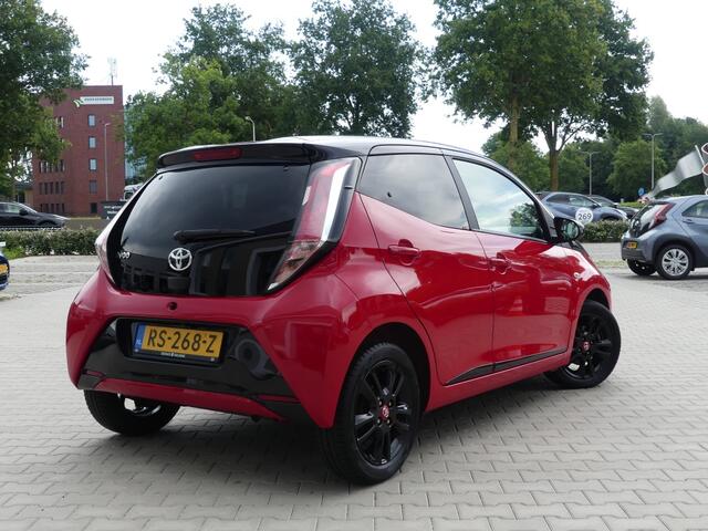 Toyota AYGO 1.0 VVT-i x-cite | Navi | Camera
