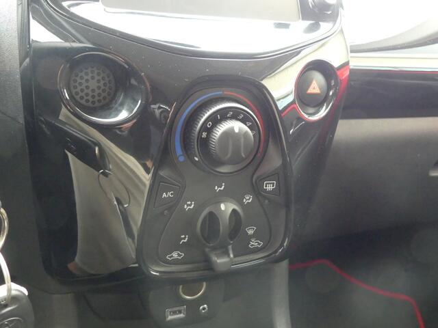 Toyota AYGO 1.0 VVT-i x-cite | Navi | Camera