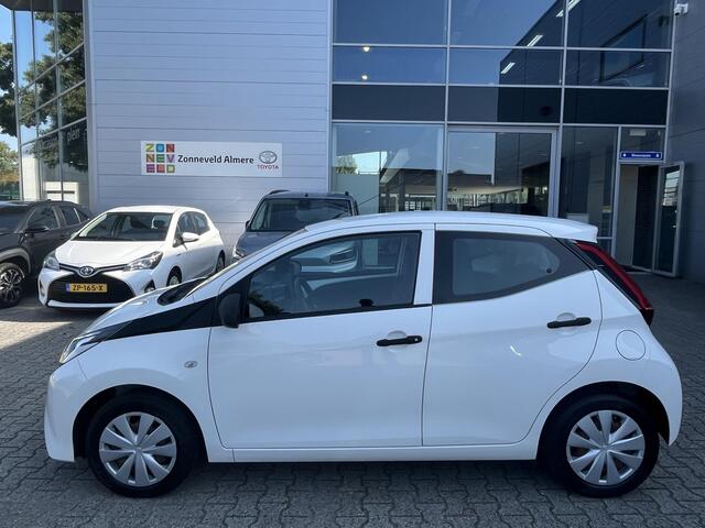 Toyota AYGO 1.0 VVT-i x-fun