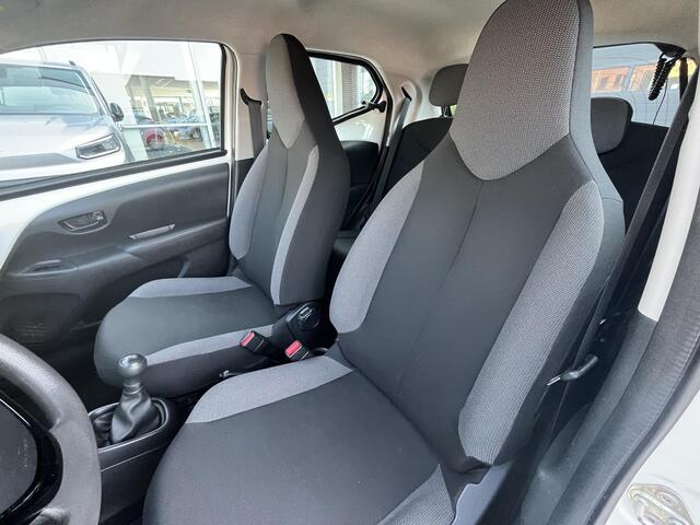 Toyota AYGO 1.0 VVT-i x-fun