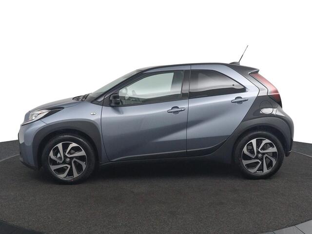 Toyota AYGO X 1.0 VVT-i MT Pulse | Nieuwe Auto | Direct Leverbaar | Persian Salt Metallic/ Zwart Dak |