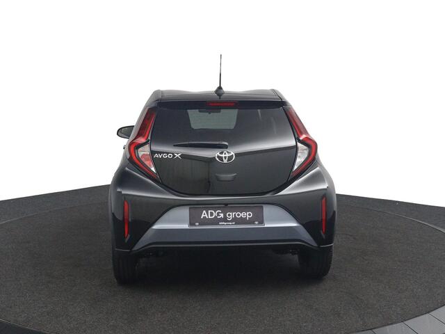 Toyota AYGO X 1.0 VVT-i MT Pulse | Nieuwe Auto | Direct Leverbaar | Persian Salt Metallic/ Zwart Dak |