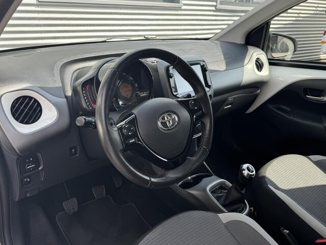 Toyota AYGO 1.0 VVT-i X CarPlay Led Camera