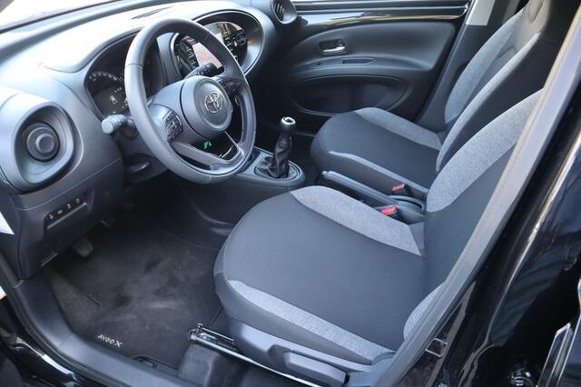 Toyota AYGO 1.0 VVT-i MT Play AdaptiveCruise/Apple/AndroidAuto