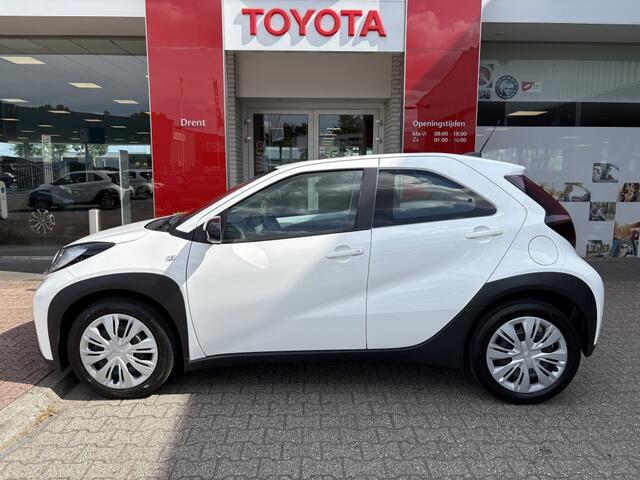 Toyota AYGO 1.0 VVT-i MT Play | Apple CarPlay Android Auto | DAB | Elektr. r