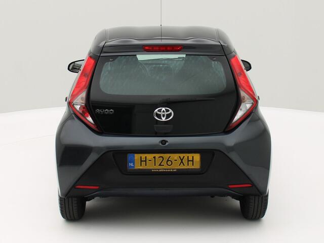 Toyota AYGO 1.0 VVT-i x-fun