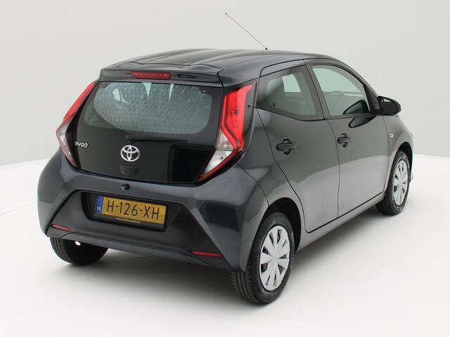 Toyota AYGO 1.0 VVT-i x-fun