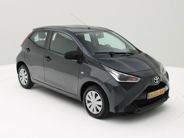 Toyota AYGO 1.0 VVT-i x-fun