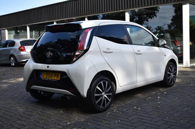 Toyota AYGO 1.0 VVT-i x-sport AIRCO CAMERA LMV BLUETOOTH