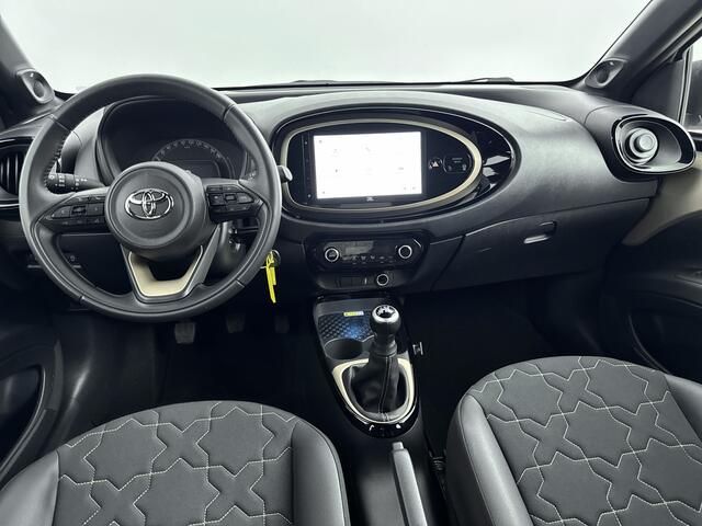 Toyota AYGO X 1.0 VVT-i MT Envy | Apple Carplay/Android Auto | Metaallak | Lichtmetalen Velgen | Navigatie |