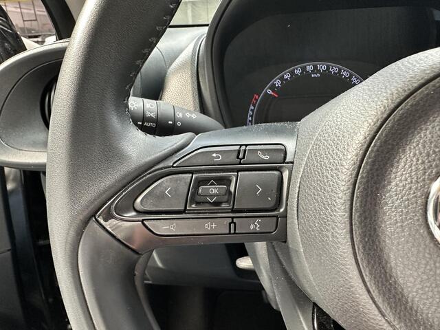 Toyota AYGO X 1.0 VVT-i S-CVT Play