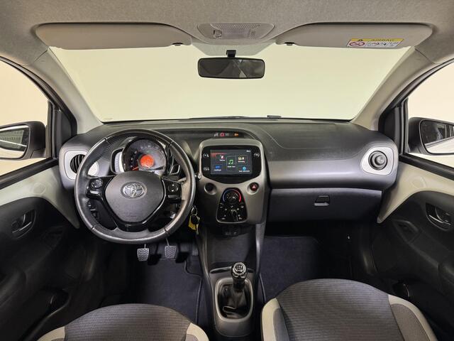 Toyota AYGO 1.0 VVT-i x-play | Camera | Carplay | Speed-limiter | Dealeronderhouden |