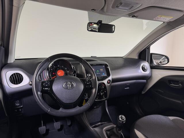 Toyota AYGO 1.0 VVT-i x-play | Camera | Carplay | Speed-limiter | Dealeronderhouden |