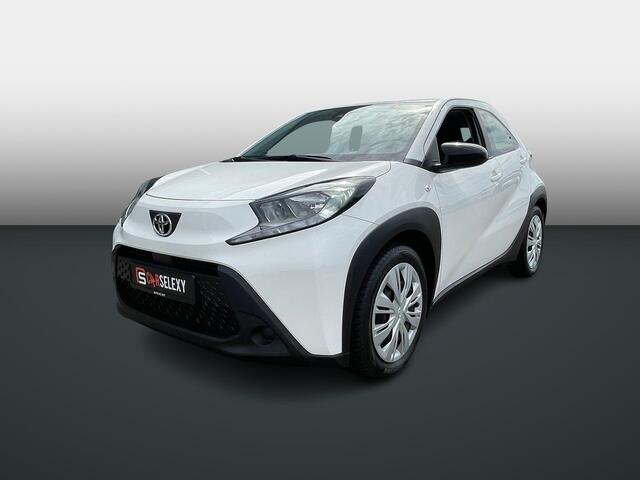 Toyota AYGO X 1.0 VVT-i MT Business