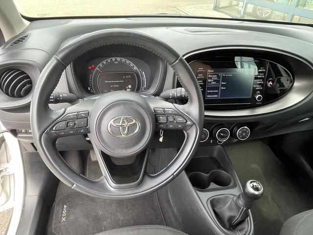 Toyota AYGO X 1.0 VVT-i MT Business