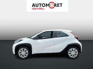 toyota-aygo-x-1.0-vvt-i-mt-business