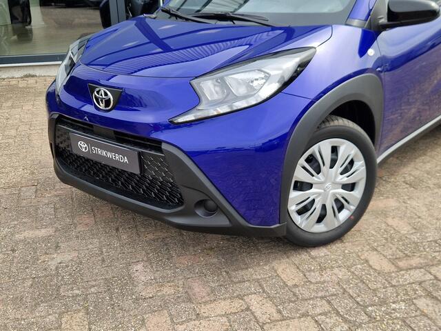 Toyota AYGO X 1.0 VVT-i MT Play Nieuw voertuig! Nu met ¤ 1.000,- inruilpremie