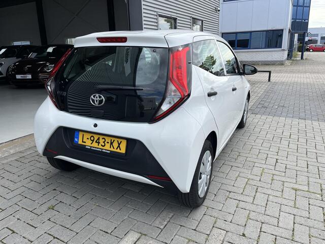 Toyota AYGO 1.0 VVT-i x-fun