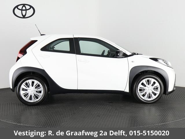 Toyota AYGO X 1.0 VVT-i MT Play | Apple Carplay & Android Auto | Adaptive Cruise Control | Cruise control