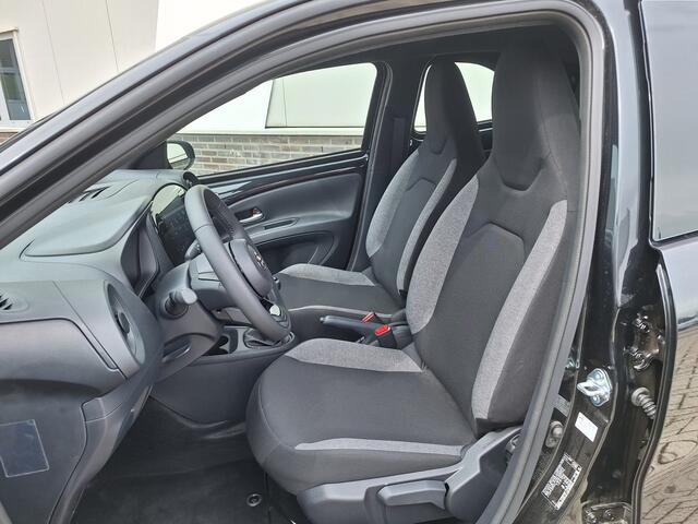 Toyota AYGO X 1.0 VVT-i MT Play | Ad Cruise | Airco | Apple/Android auto |