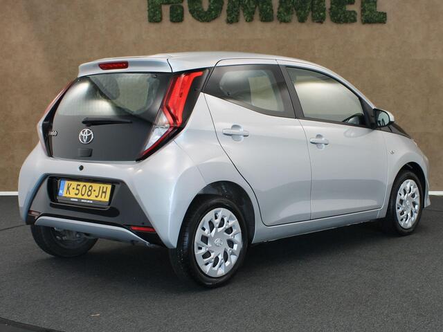 Toyota AYGO 1.0 VVT-i x-play limited - AIRCO - APPLE CARPLAY/ANDROID AUTO - BLUETOOTH TELEFOONVOORBEREIDING - ELEKTRISCHE RAMEN VOORZIJDE - LED DAGRIJVERLICHTING - MULTIFUNCTIONEEL STUURWIEL