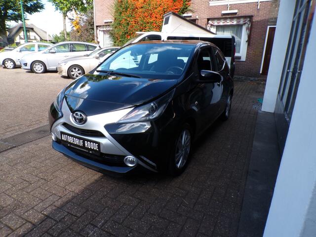 Toyota AYGO 1.0 VVT-i 5-Drs Black 1 AIRCO,TOP STAAT,CAMERA!