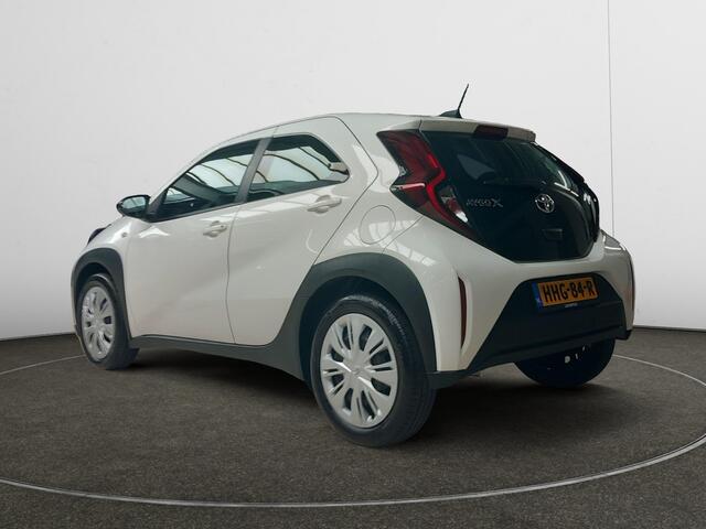 Toyota AYGO X 1.0 VVT-i MT Play Limited | Bluetooth | Airco | DAB | stoelverwarming | achteruitrijcamera|