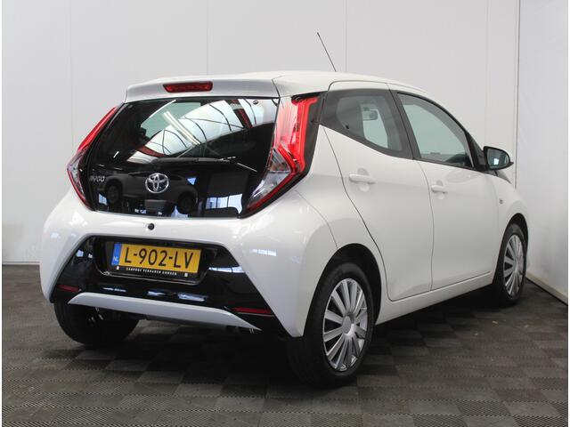 Toyota AYGO 1.0 VVT-i x-play CARPLAY | AIRCO | LED | CAMERA | STB | ISOFIX
