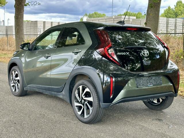 Toyota AYGO X 1.0 VVT-i MT Pulse | Bi-Tone | Navigatie | Achteruitrijcamera | Carplay | Lichtmetalen velgen