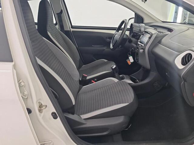 Toyota AYGO 1.0 VVT-i x-play Lim! AUT! Apk 8-2027! VERWACHT!!